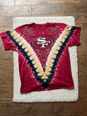 San Francisco 49ers Tie-Dye V-Front Tee - Red, Gold, Black